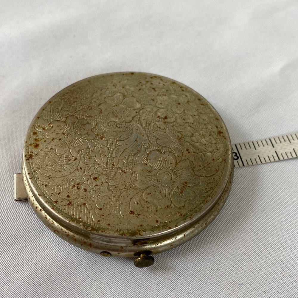 Very old vintage compact